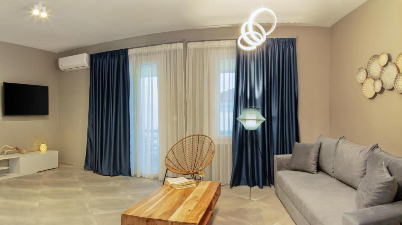 Corali Suites Andros Bací Kültér fotó