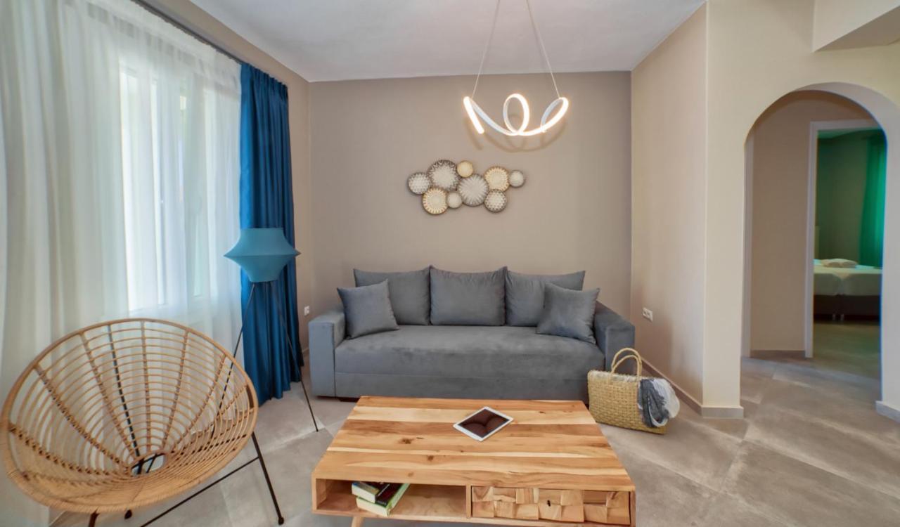 Corali Suites Andros Bací Kültér fotó