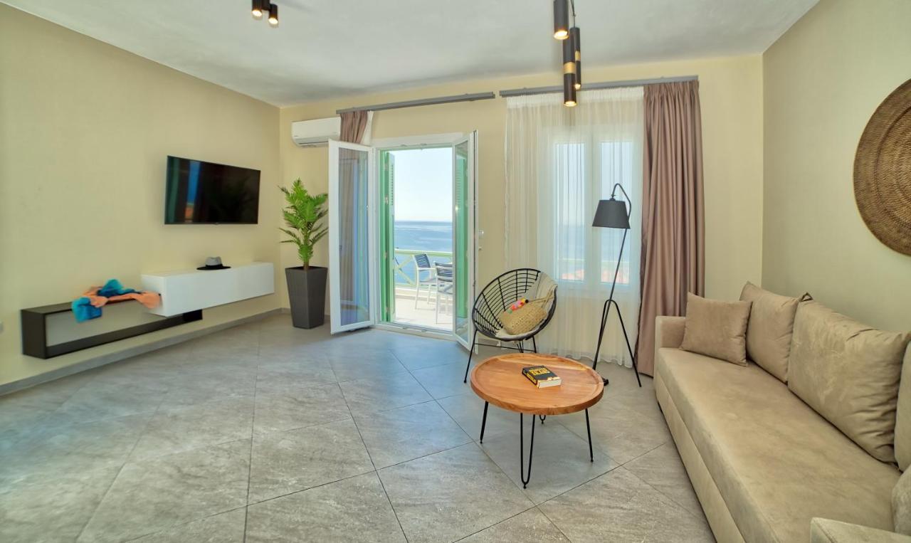 Corali Suites Andros Bací Kültér fotó