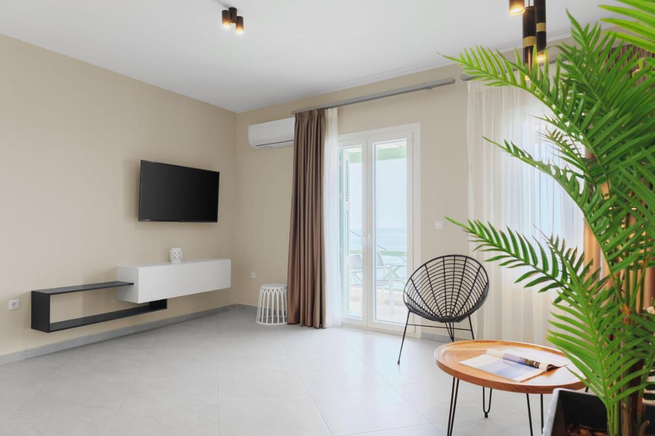 Corali Suites Andros Bací Kültér fotó